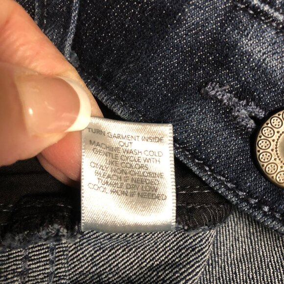 Christopher and Banks Crop Jeans Womens Size 10 Dark Wash Denim Capri Pants - Picture 7 of 8